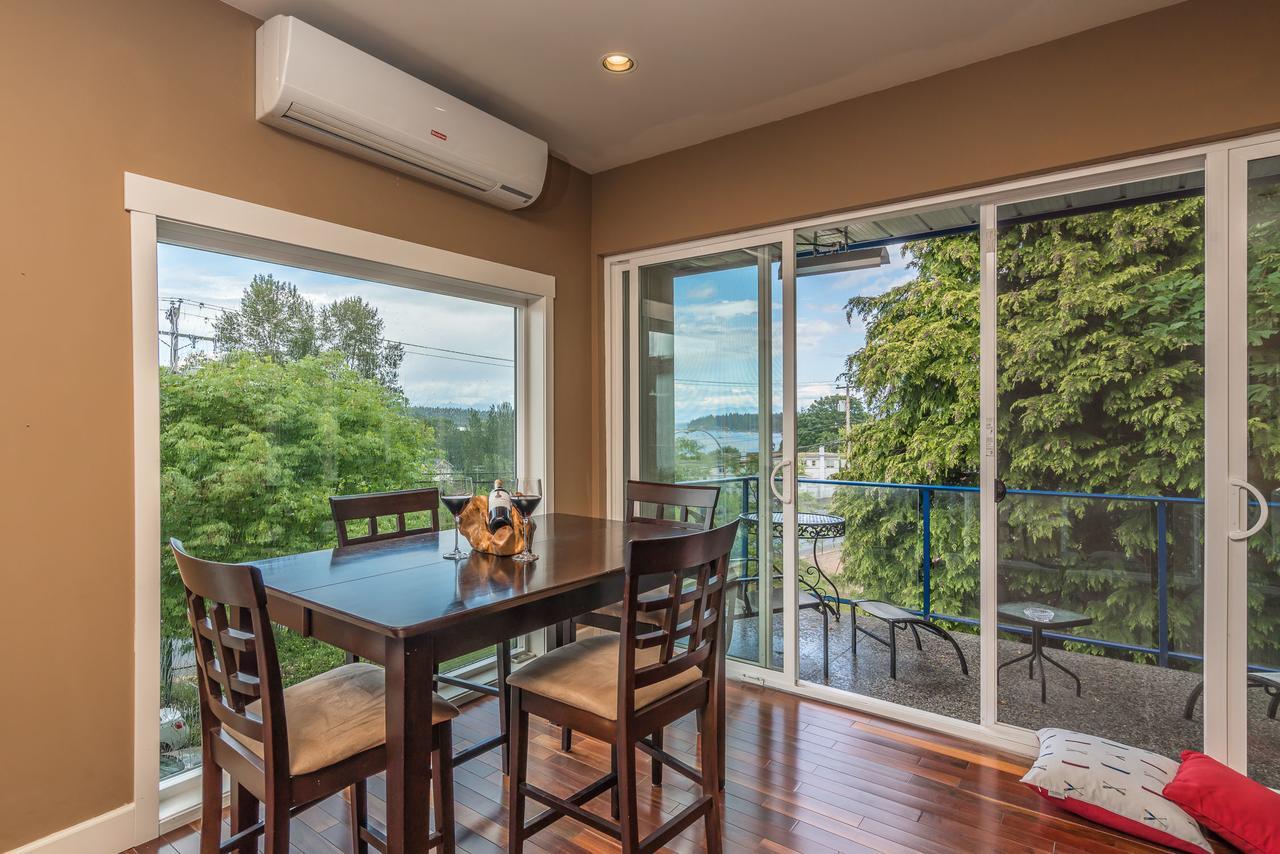 Luxury Penthouse Downtown Nanaimo Lejlighed Eksteriør billede